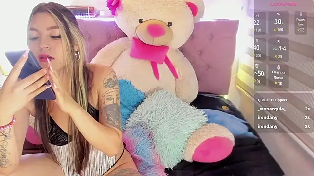  EmiRhodes online show from 02-28-25, 02:42