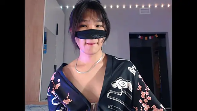 yukitori 2 online show from 01-19-25, 12:28