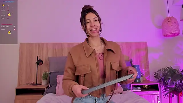 luna willians online show from 10-06-25, 01:19