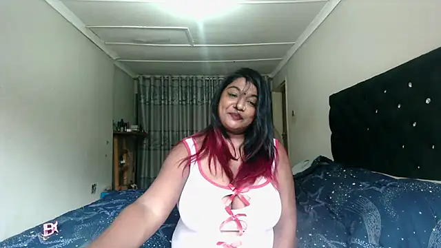 Snapshot of Indianmayaxoxo chatting on 01-24-25, 03:24 Indianmayaxoxo online show from 01-24-25, 03:24