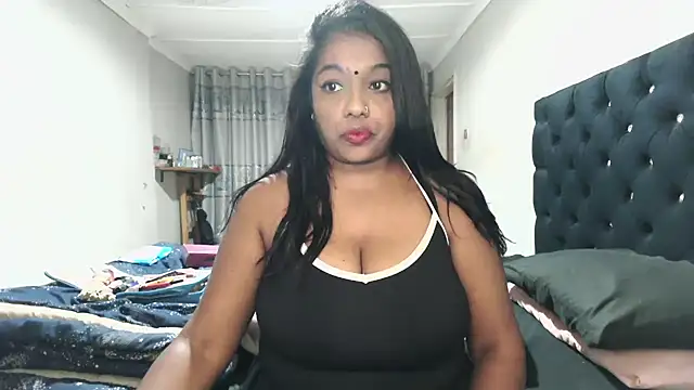 Indianmayaxoxo online show from 05-09-26, 03:28