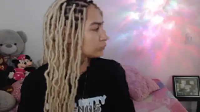 mandy berrys online show from 10-21-25, 02:12