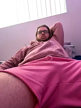 Snapshot of Comfortable_Bite chatting on 10-29-25, 04:53 Comfortable Bite online show from 10-29-25, 04:53