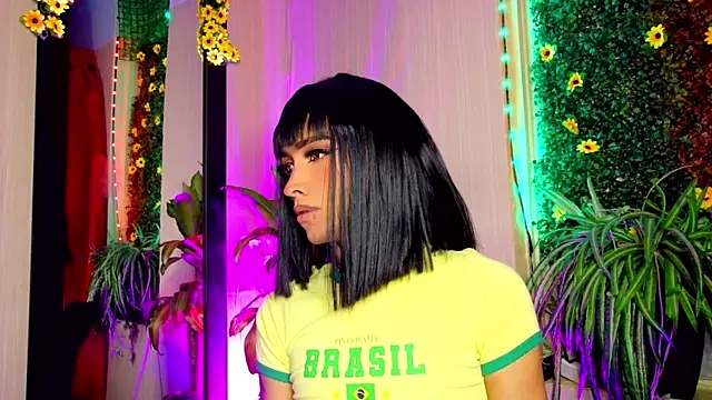 Micaela Rangel online show from 10-04-25, 03:48