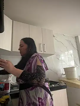 Freya Artemisa online show from 02-06-26, 07:17