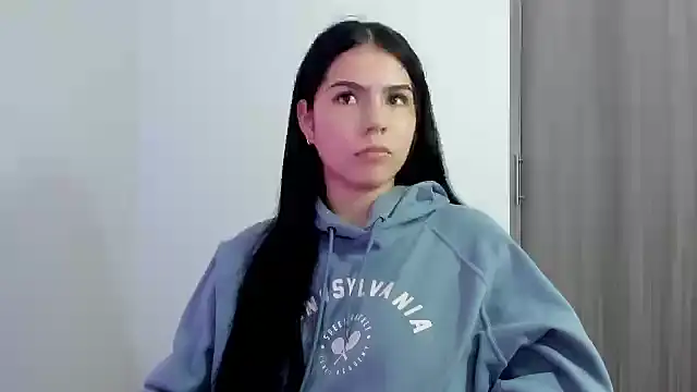 Snapshot of Natasha_su_ chatting on 10-08-25, 09:23 Natasha su online show from 10-08-25, 09:23