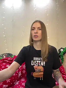 Snapshot of RachelBelI chatting on 12-27-24, 11:21 RachelBelI online show from 12-27-24, 11:21