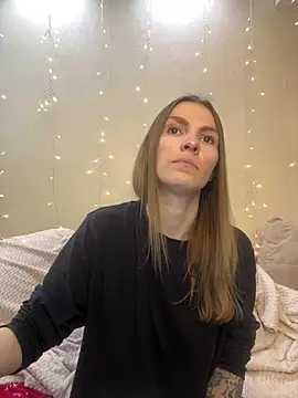 Snapshot of RachelBelI chatting on 01-24-25, 11:12 RachelBelI online show from 01-24-25, 11:12