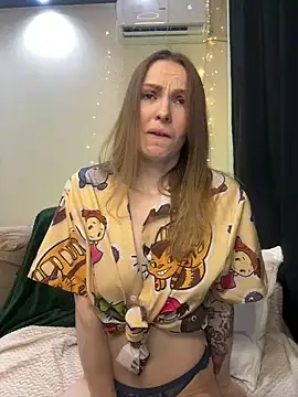 Snapshot of RachelBelI chatting on 02-20-25, 11:21 RachelBelI online show from 02-20-25, 11:21