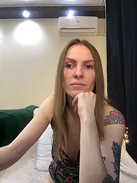 Snapshot of RachelBelI chatting on 02-27-25, 03:25 RachelBelI online show from 02-27-25, 03:25