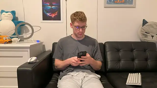 BlueEyedTallGuy94 online show from 12-16-24, 04:23