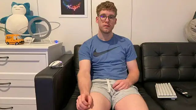 BlueEyedTallGuy94 online show from 12-25-24, 02:25
