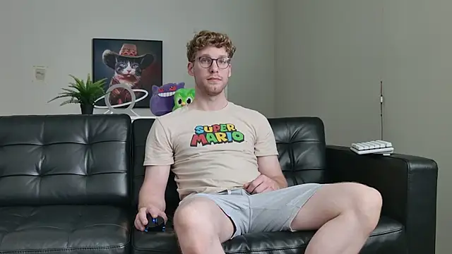 BlueEyedTallGuy94 online show from 09-22-25, 06:54