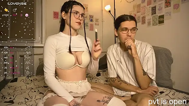 Snapshot of passiondesire_ chatting on 10-26-25, 07:53 passiondesire online show from 10-26-25, 07:53