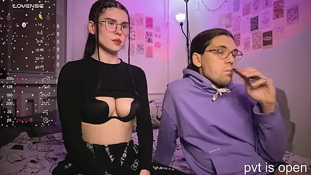 Snapshot of passiondesire_ chatting on 11-10-25, 08:08 passiondesire online show from 11-10-25, 08:08