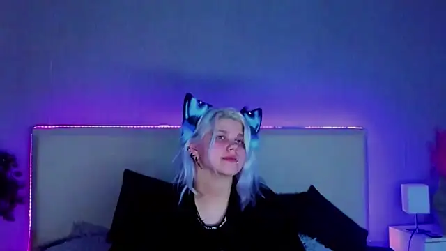 JoannLowe online show from 02-15-25, 12:04