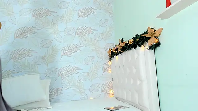 TianaReedd online show from 12-11-24, 05:04