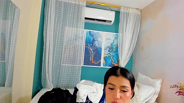 TianaReedd online show from 09-10-25, 07:03