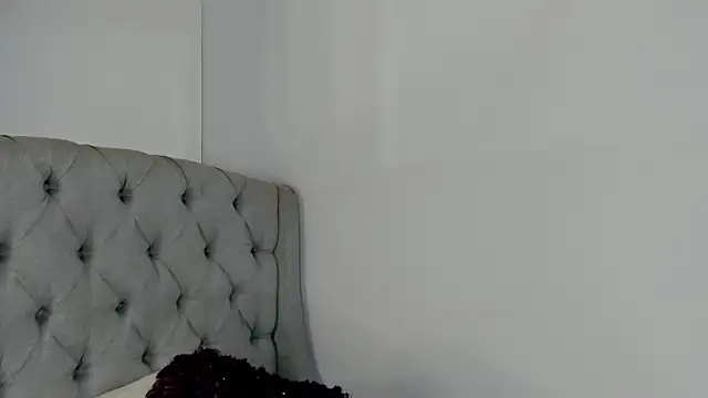 TianaReedd online show from 09-17-25, 12:18