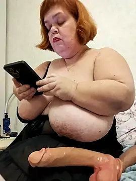 Snapshot of MIDGET-TITS chatting on 01-09-25, 02:40 MIDGET-TITS online show from 01-09-25, 02:40