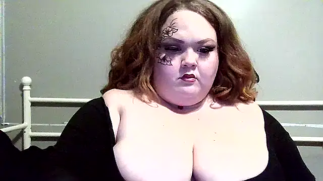 Snapshot of _GodessIsabella_97 chatting on 11-05-25, 03:39 GodessIsabella 97 online show from 11-05-25, 03:39