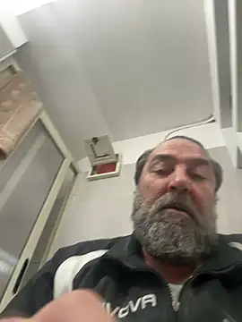 Snapshot of ros217 chatting on 03-03-26, 03:07 ros217 online show from 03-03-26, 03:07