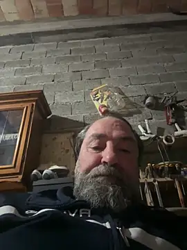 Snapshot of ros217 chatting on 03-24-26, 06:02 ros217 online show from 03-24-26, 06:02