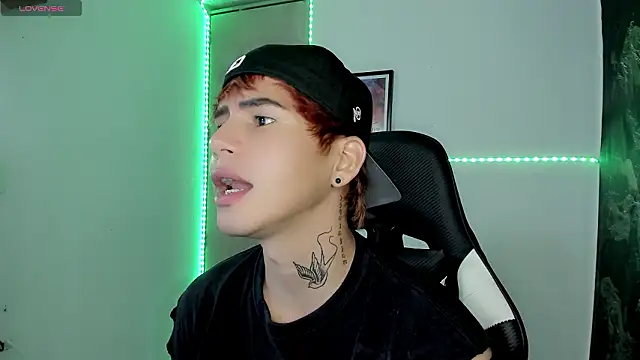 Tayson Rivers online show from 04-02-26, 02:20