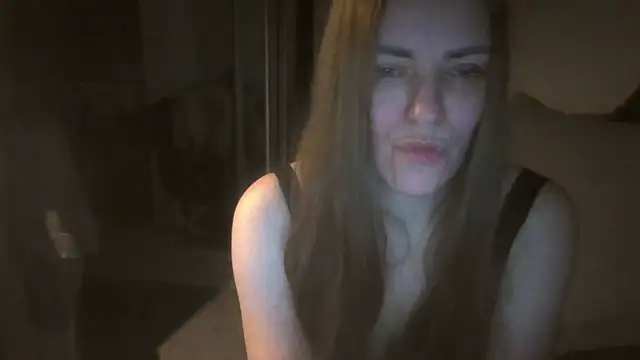 AnnaDiamond1 online show from 10-02-25, 10:28