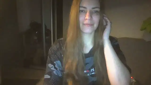 AnnaDiamond1 online show from 11-19-25, 12:54