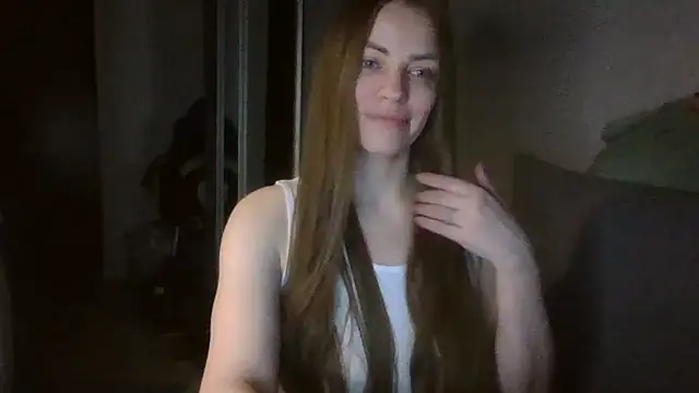 Snapshot of AnnaDiamond1 chatting on 04-21-26, 02:04 AnnaDiamond1 online show from 04-21-26, 02:04