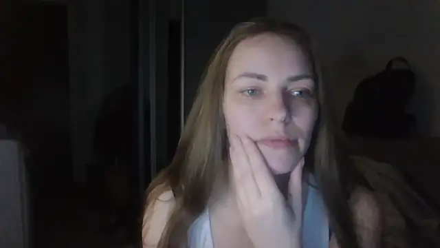 Snapshot of AnnaDiamond1 chatting on 04-26-26, 09:45 AnnaDiamond1 online show from 04-26-26, 09:45