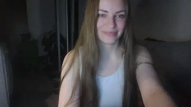 Snapshot of AnnaDiamond1 chatting on 05-06-26, 09:20 AnnaDiamond1 online show from 05-06-26, 09:20