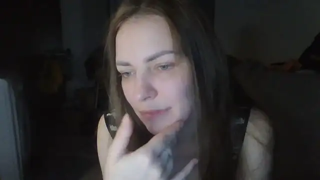 Snapshot of AnnaDiamond1 chatting on 05-21-26, 08:38 AnnaDiamond1 online show from 05-21-26, 08:38