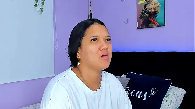Snapshot of sara_mendez2 chatting on 12-27-24, 11:21 sara mendez2 online show from 12-27-24, 11:21