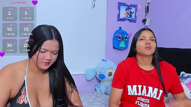 Snapshot of sara_mendez2 chatting on 10-02-25, 11:34 sara mendez2 online show from 10-02-25, 11:34