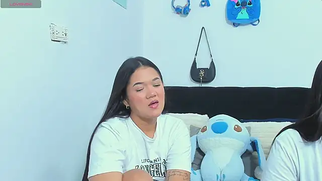 sara mendez2 online show from 12-14-25, 11:31