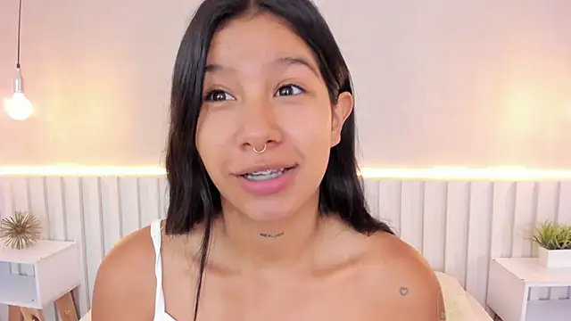 Aida moreno online show from 02-14-25, 10:49