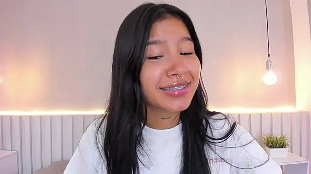 Aida moreno online show from 02-19-25, 10:45