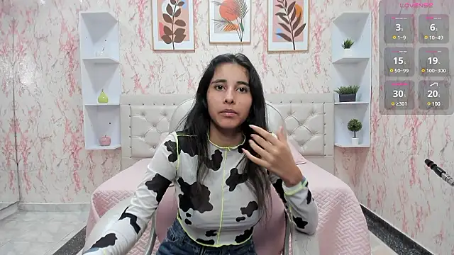 Snapshot of VICTORIA_HOUSTON chatting on 12-02-24, 03:26 VICTORIA HOUSTON online show from 12-02-24, 03:26