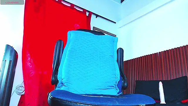 max borman1 online show from 02-02-25, 05:48