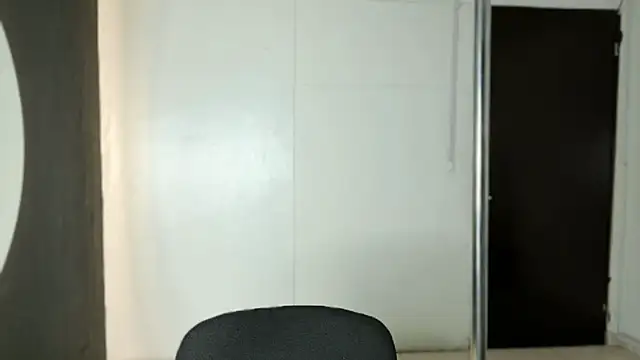 Snapshot of ailyn_miranda chatting on 03-14-25, 11:22 ailyn miranda online show from 03-14-25, 11:22