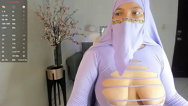 malak nanyy online show from 09-21-25, 09:11