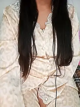 Snapshot of Liyan- chatting on 03-04-25, 11:00 Liyan- online show from 03-04-25, 11:00