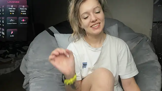 foxy blond online show from 03-05-25, 03:29