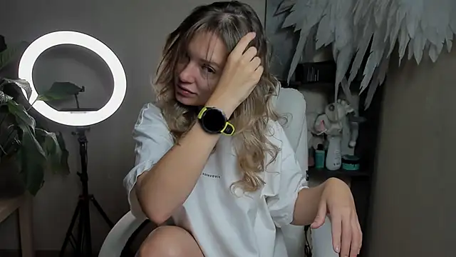 foxy blond online show from 09-15-25, 12:10