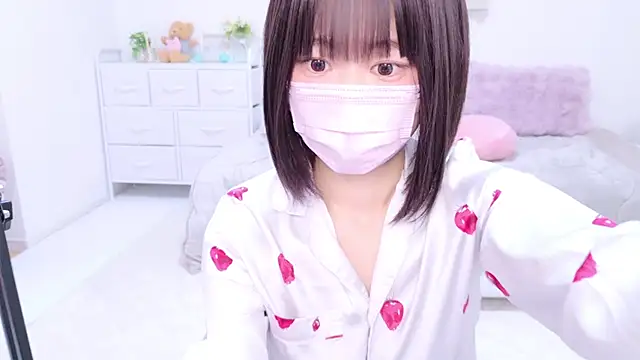 Snapshot of Im_Yu-na chatting on 12-14-24, 08:40 Im Yu-na online show from 12-14-24, 08:40