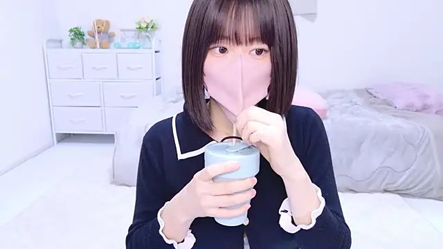 Snapshot of Im_Yu-na chatting on 03-07-25, 11:40 Im Yu-na online show from 03-07-25, 11:40