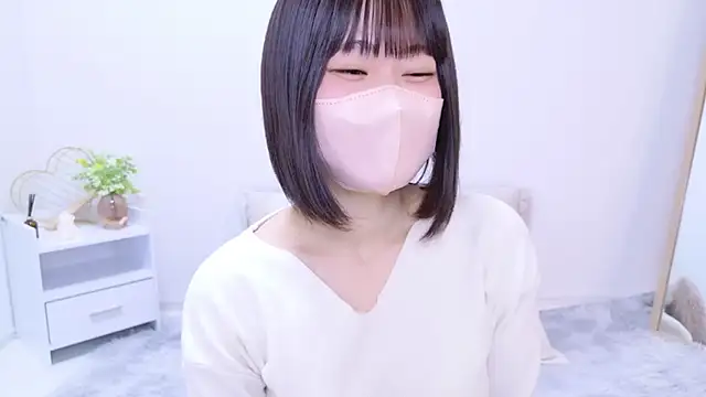 Snapshot of Im_Yu-na chatting on 03-15-25, 01:29 Im Yu-na online show from 03-15-25, 01:29