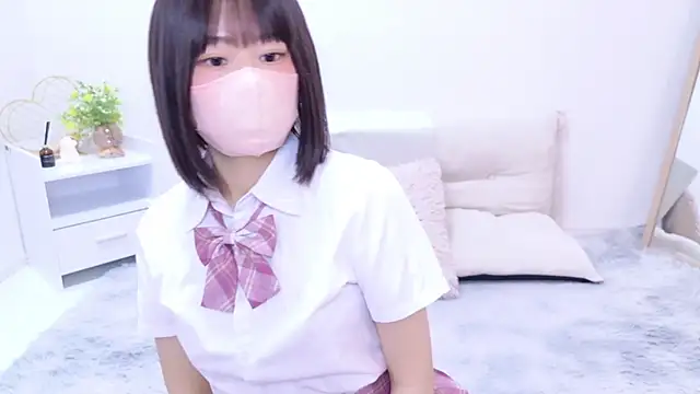 Snapshot of Im_Yu-na chatting on 03-20-25, 01:26 Im Yu-na online show from 03-20-25, 01:26